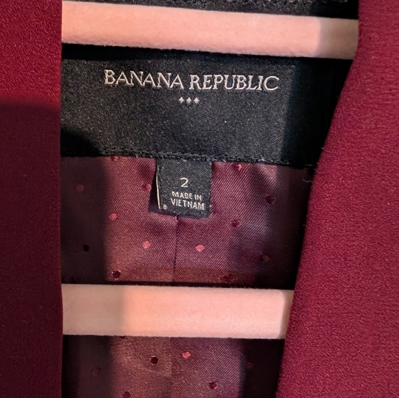 Crimson blazer - Picture 3 of 4